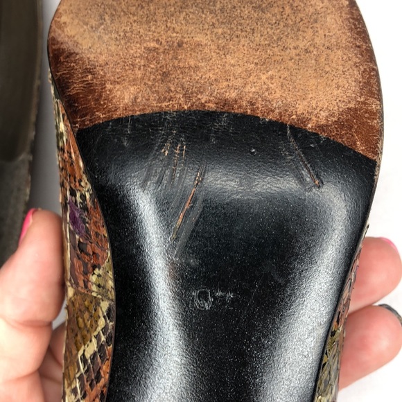 Stuart Weiztman for Mr Seymour Snake Heels Womens Size 8.5 - Picture 11 of 14